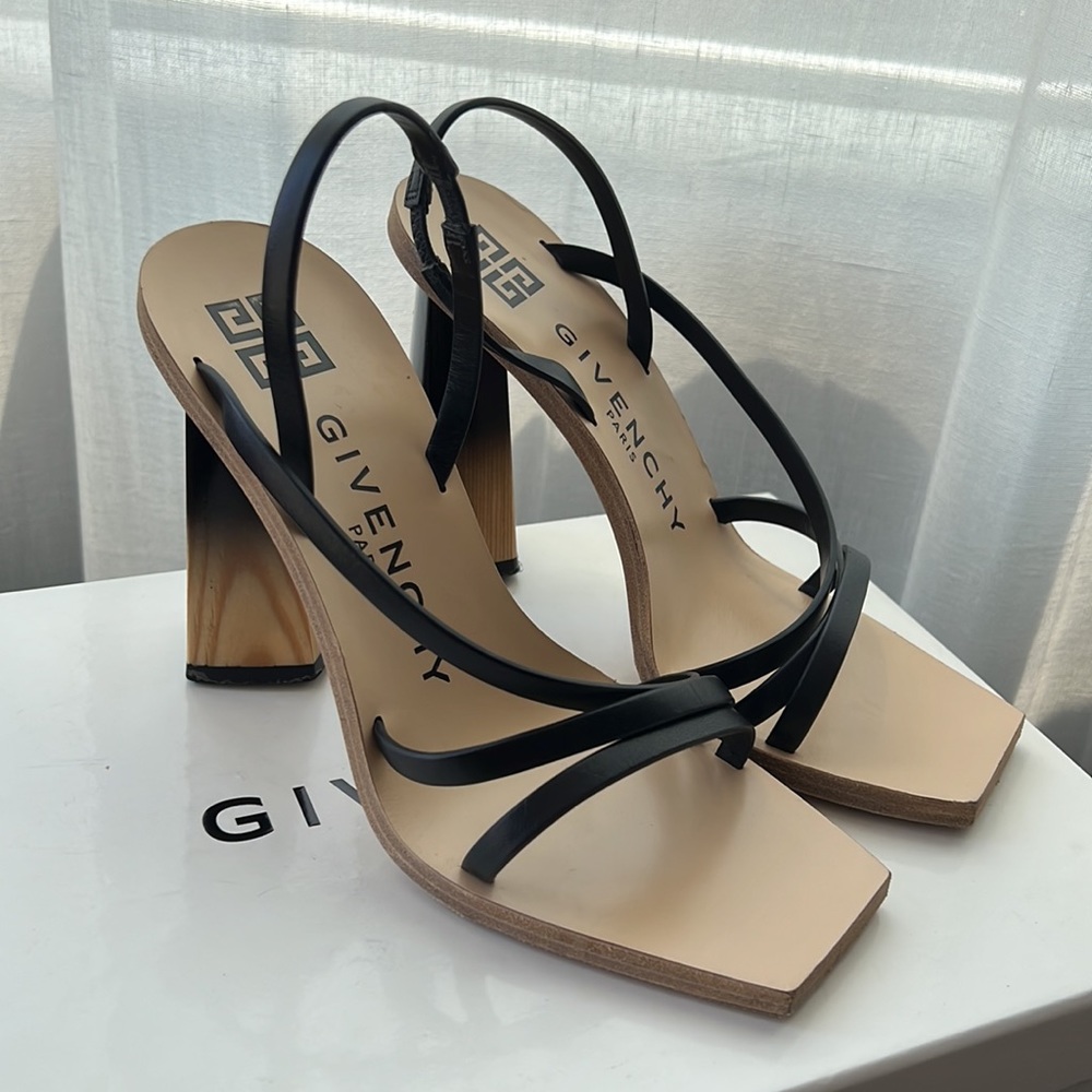 Givenchy ombré straps strappy heel sandals- size 38.5